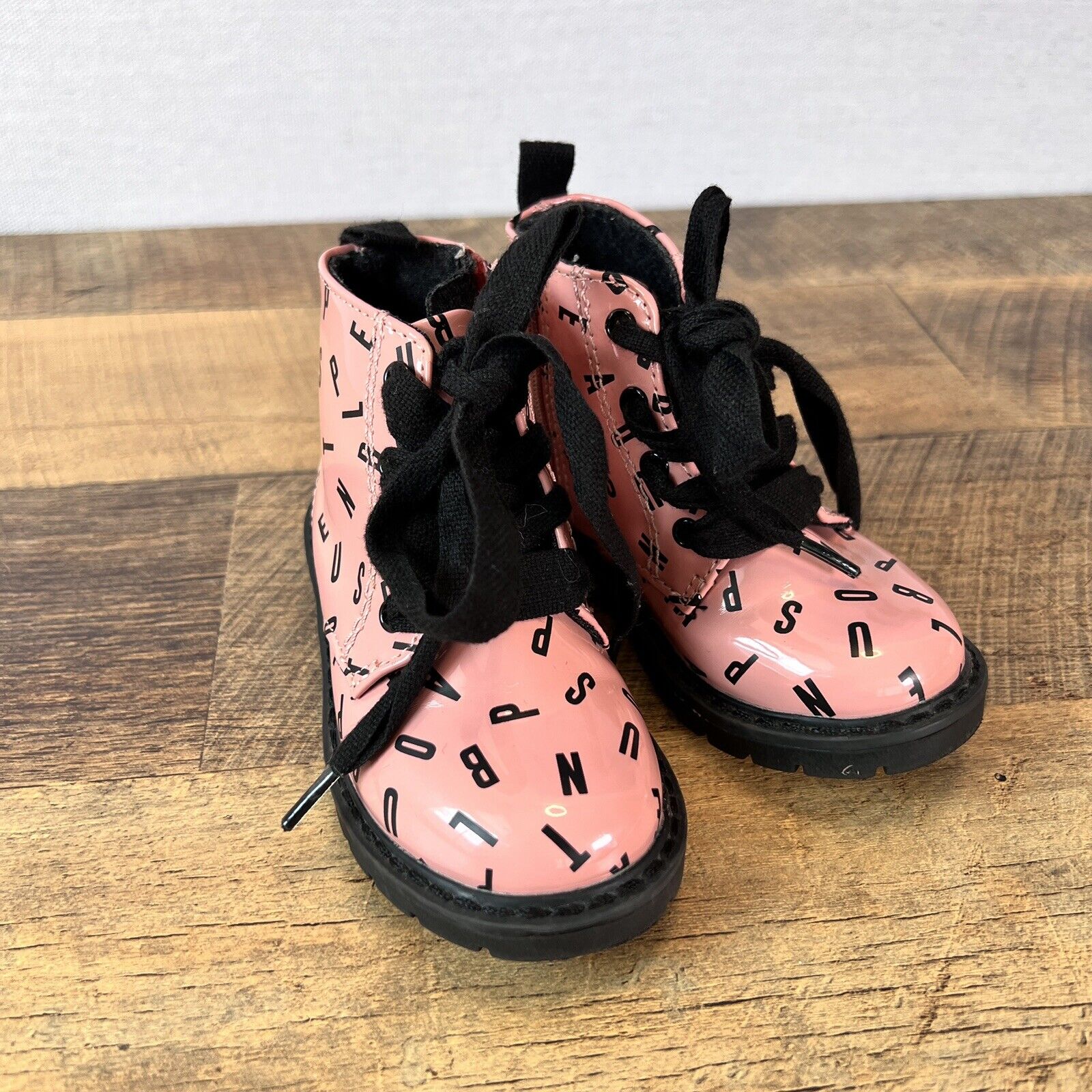 Zara Baby Alphabet Lace Up Boots size 21/ 4.5 US