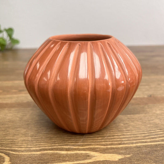 Melon Swirl Redware pot with Sgraffito  by Pauline Romero, Jemez Pueblo