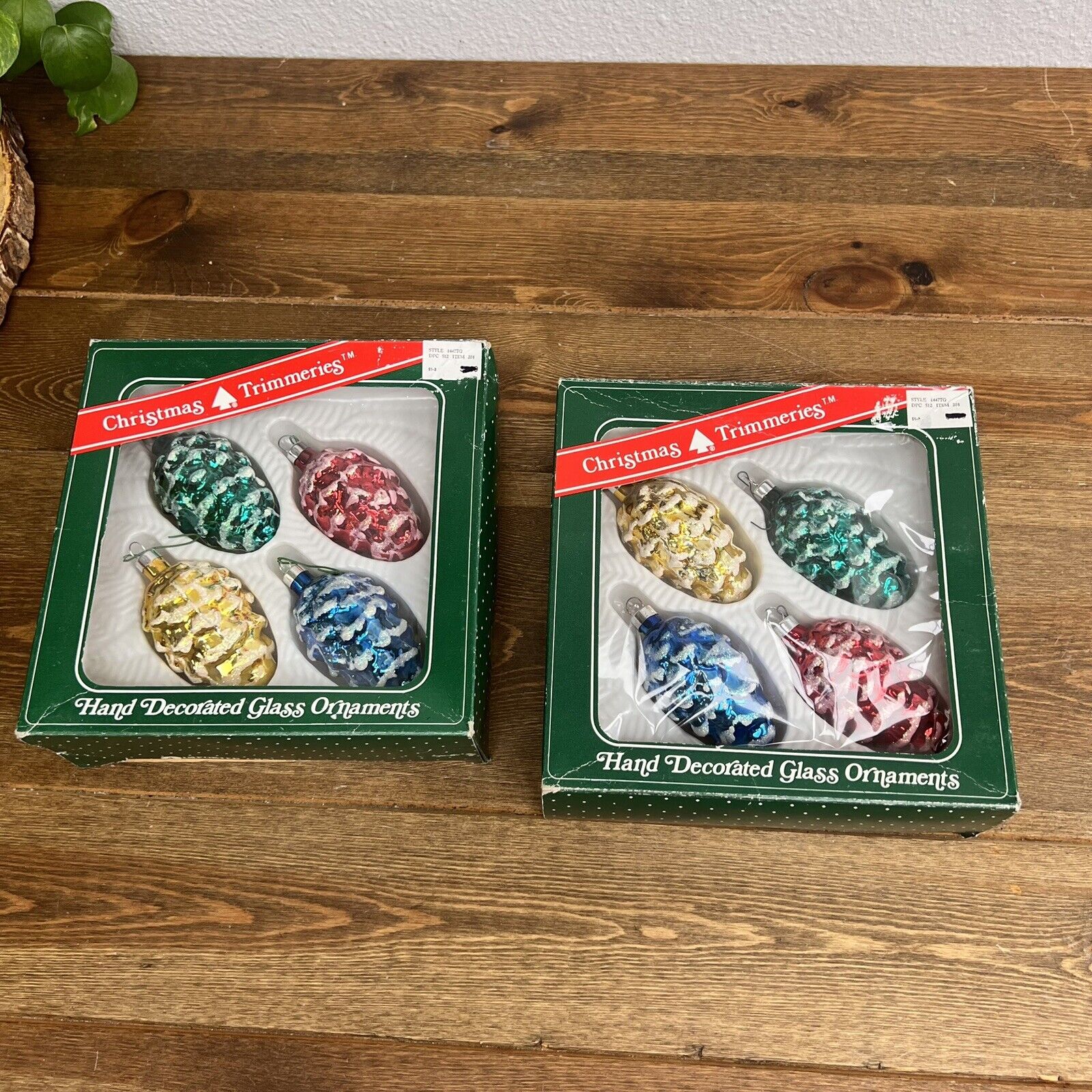 Pinecone Glass Christmas Ornaments set of 8 Vintage 1990s