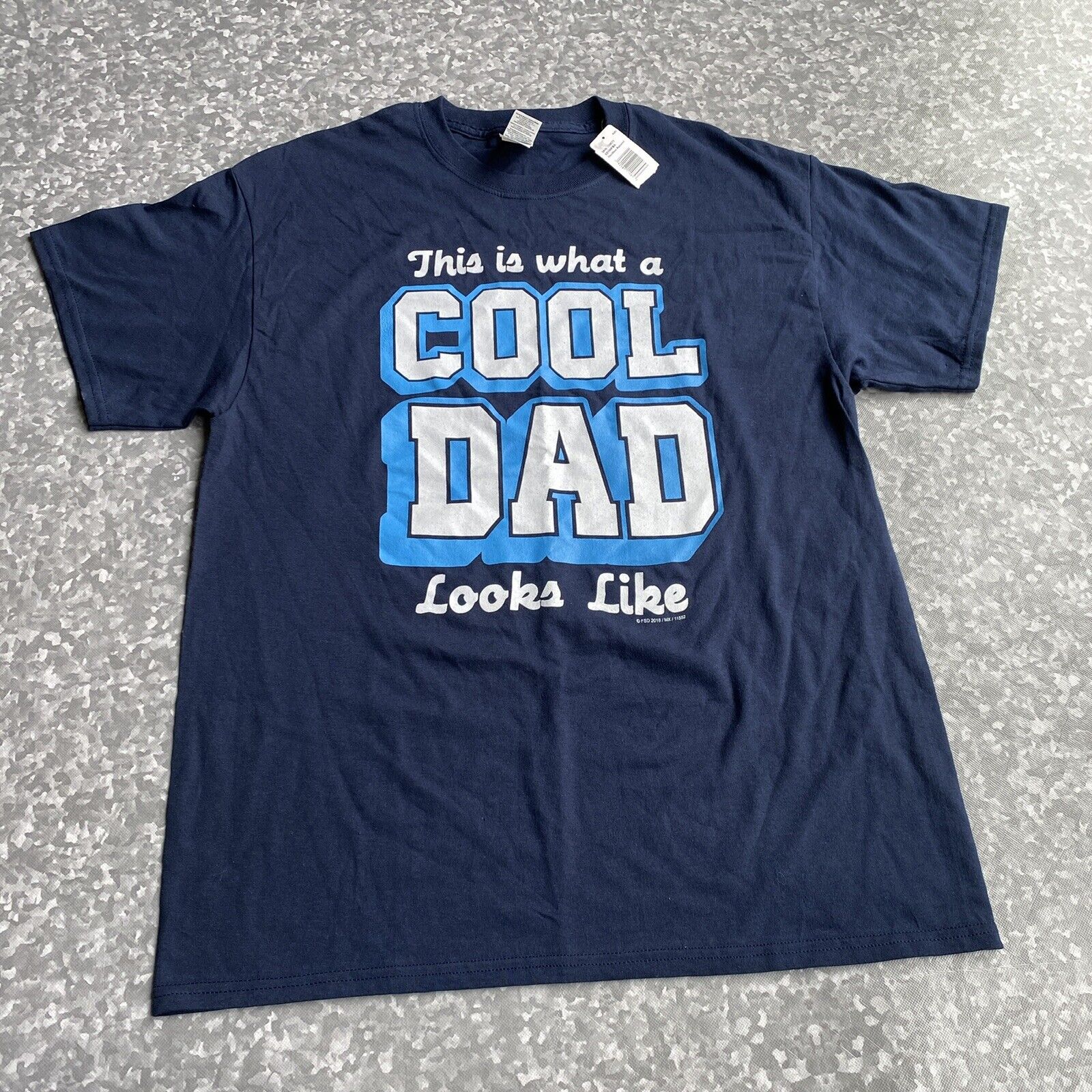 THIS IS WHAT A REALLY COOL DAD LOOKS LIKE  T-shirt ,Adult Sizes L