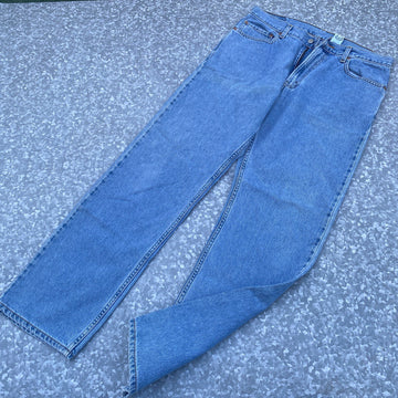 Vintage Levis 505 Jeans Mens 35-34 Light Wash Regular Fit  Red Tab Nov-02