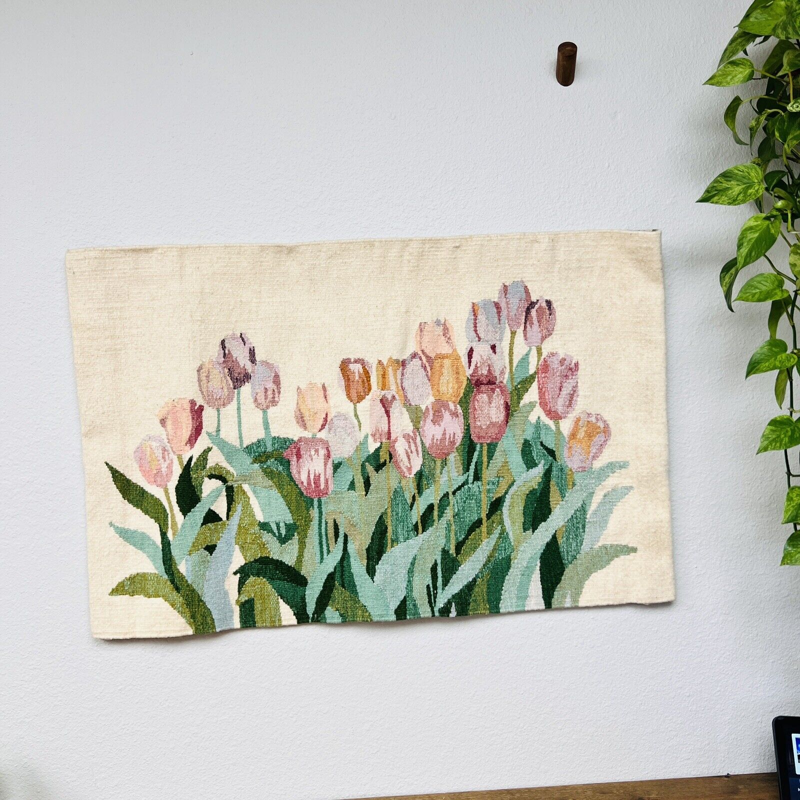 Vintage Mere Cie -Mothers Commerce Company Woven Tapestry Wool 37" x 24" Tulips