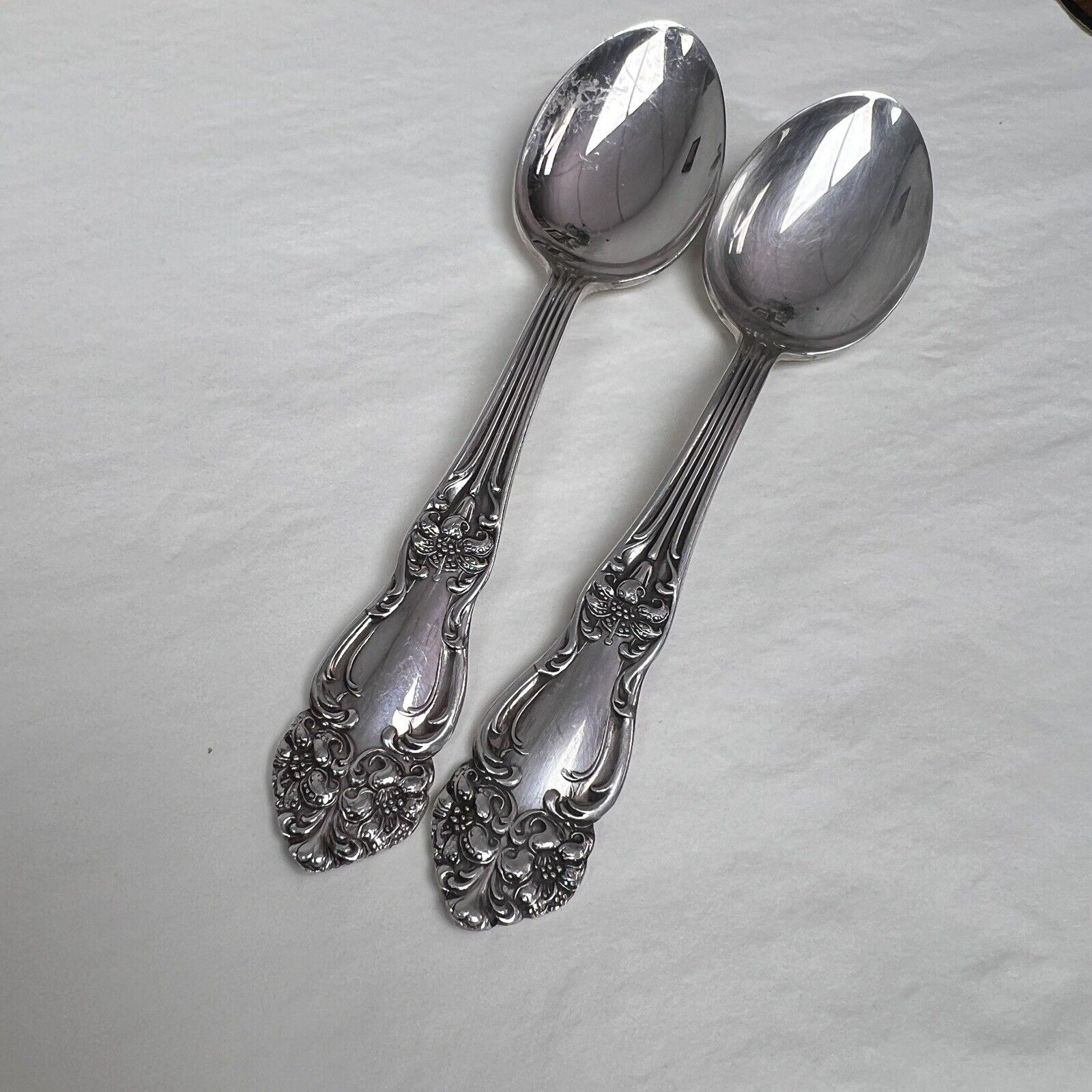 Reed & Barton, FESTIVITY, Tiger Lily, Silverplate Place/Oval Soup Spoon Set Of 2