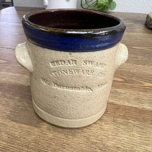 Small Stoneware Honeypot by Cedar Swamp Stoneware Co.