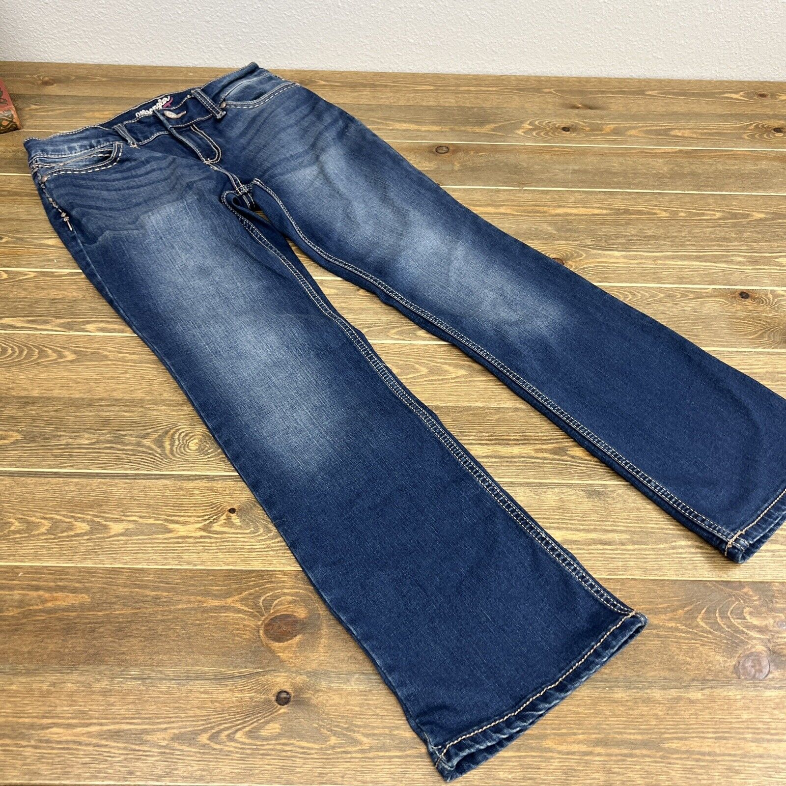 Wrangler's Women's Retro Mae Bootcut Midrise Jeans 09MWZHT, Size 5/6 x 30