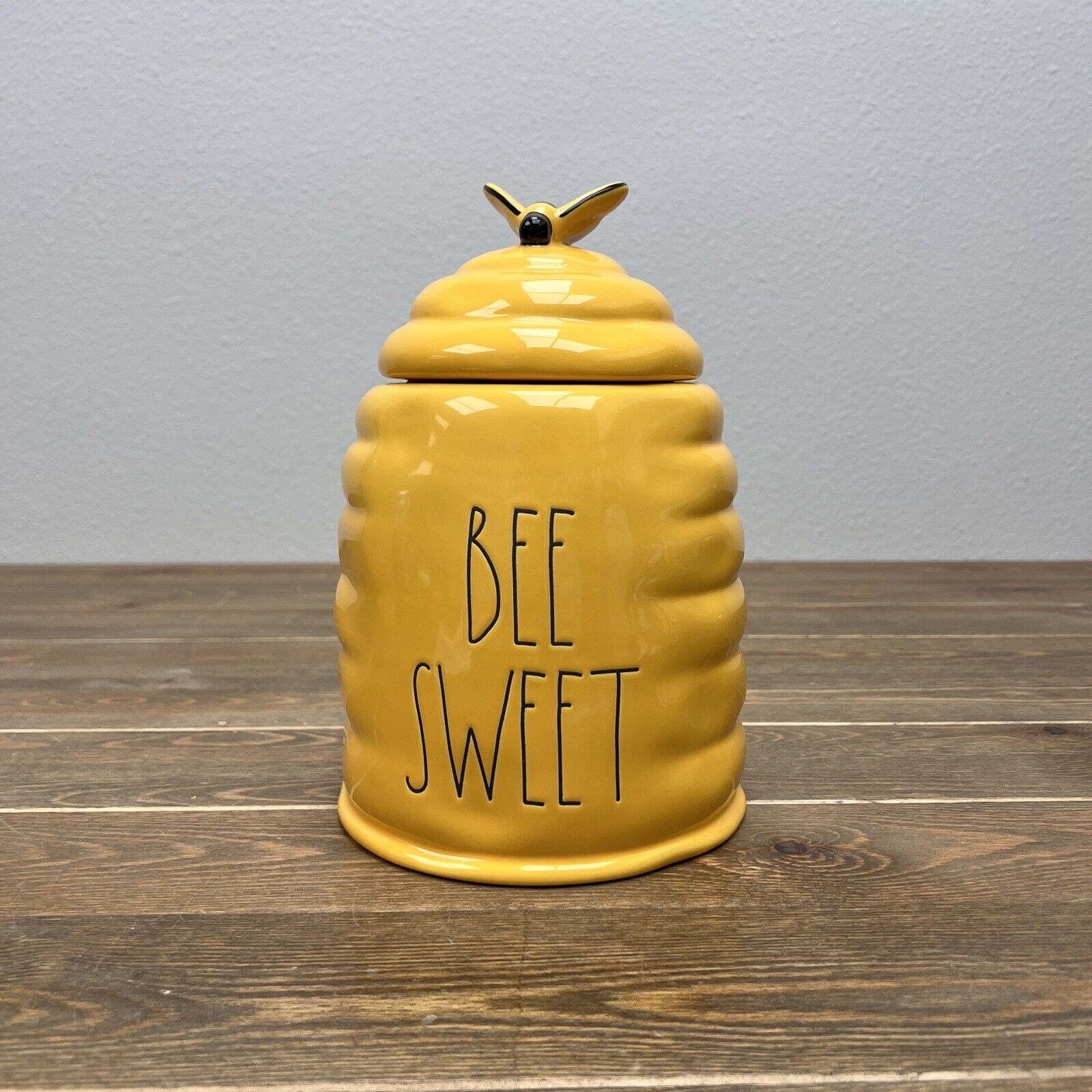 Rae Dunn BEE SWEET Hive Ceramic Large Farmhouse Canister Cookie Jar Yellow