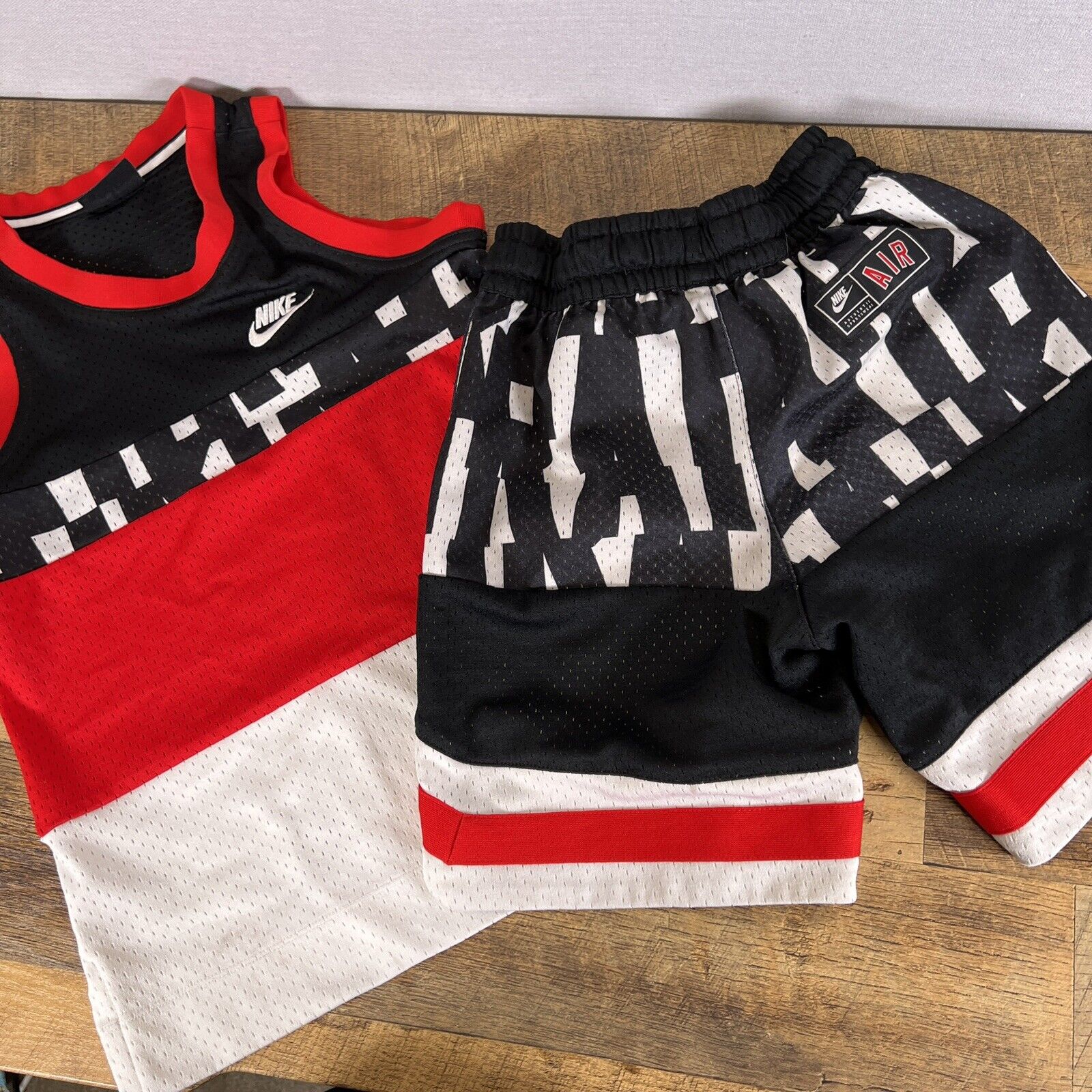 Nike Air Jordan Boys Shorts Set Red And Black