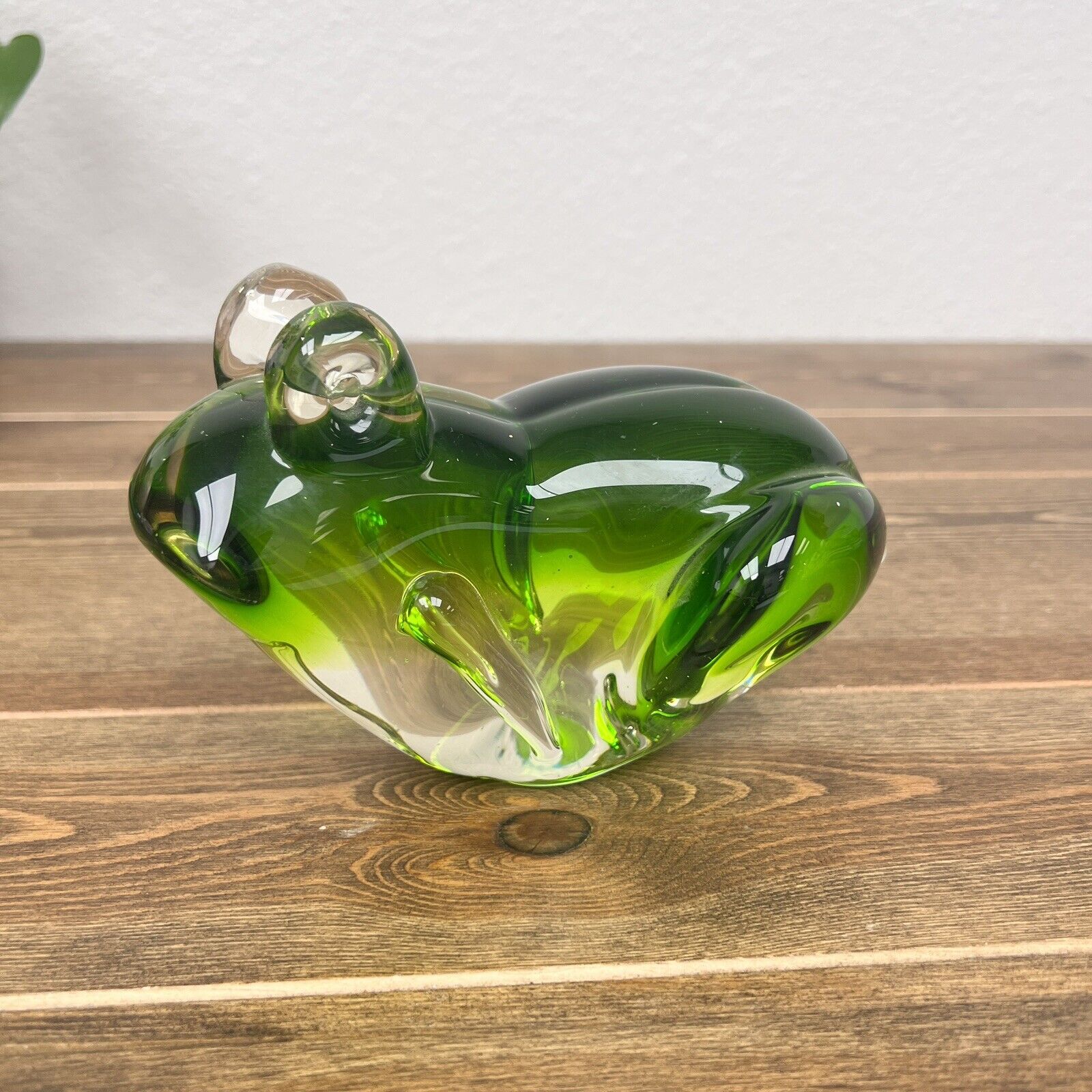 Blown Glass Frog Large Heavy Paperweight Figurine Big Eyes Green 7”