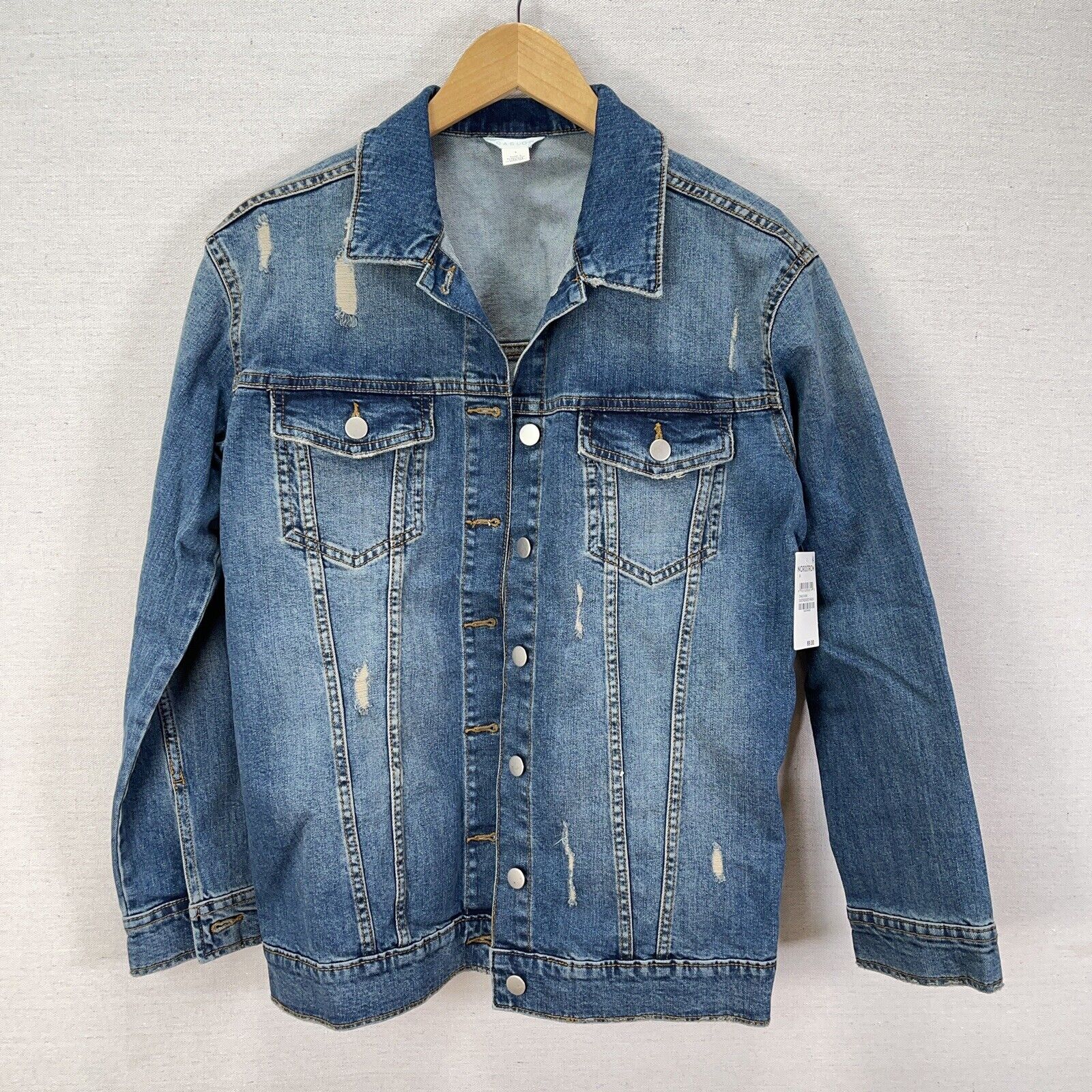 NWT Caslon Distressed Denim Trucker Jacket Size  Small