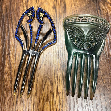 Antique Vintage 1920’s Deco Celluloid Blue Rhinestone & Green Ornate Hair Comb