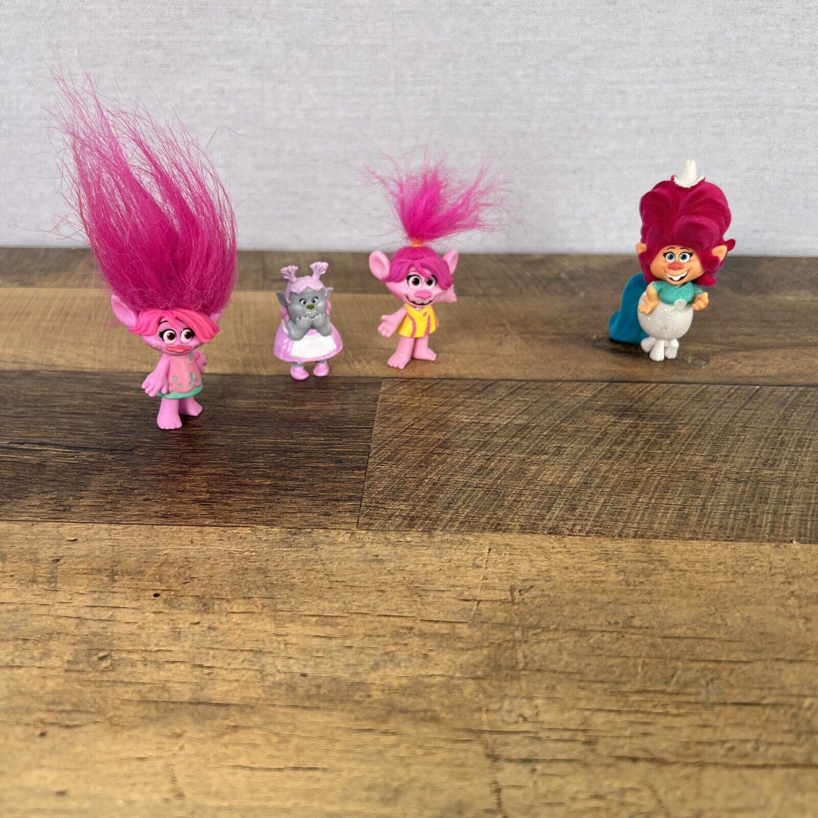 Poppy Troll Movie Plastic Dolls Blue Pink Characters Set Of 4