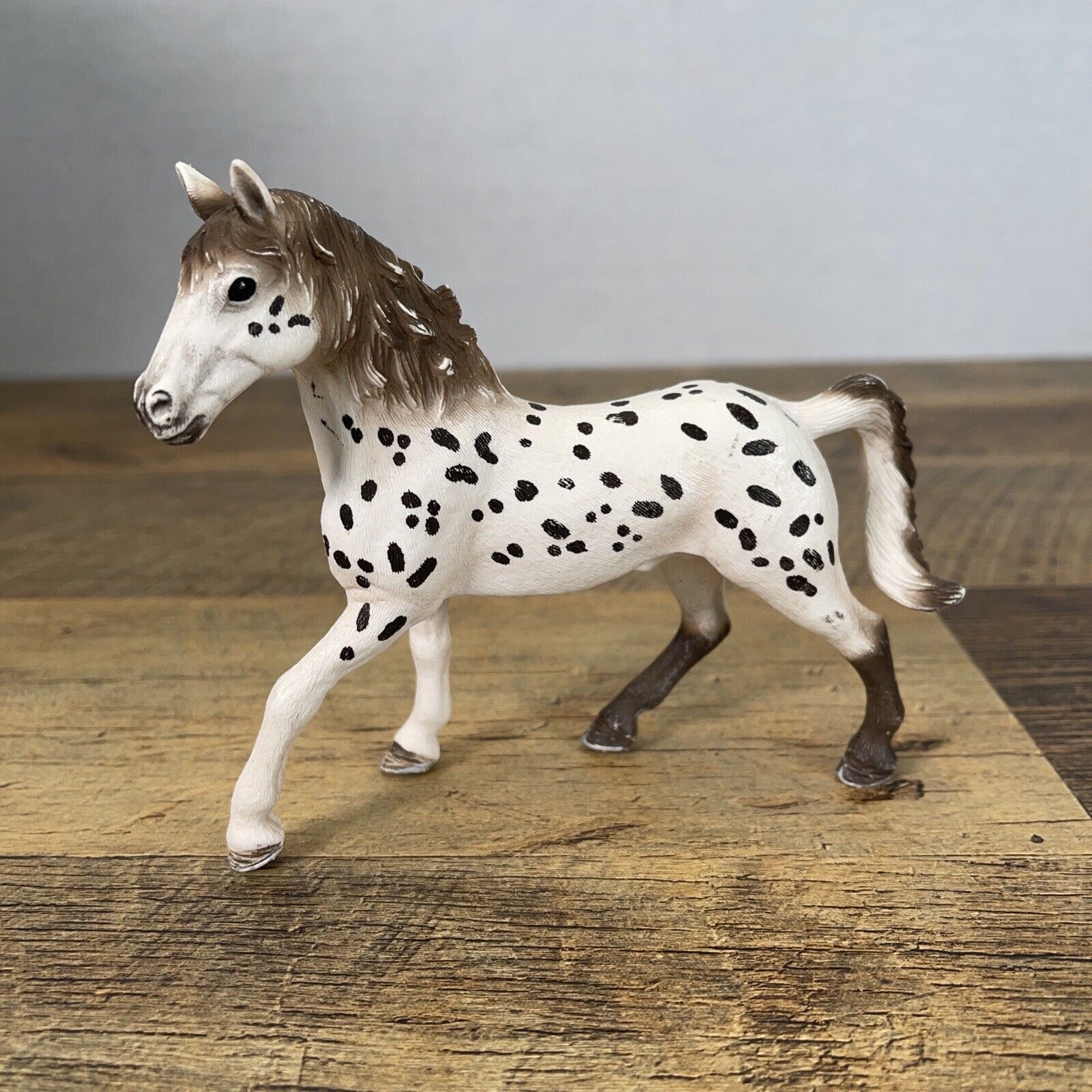 Schleich Made In Tunisia D-73527 Horse Figure White & Brow Spots Limes 69