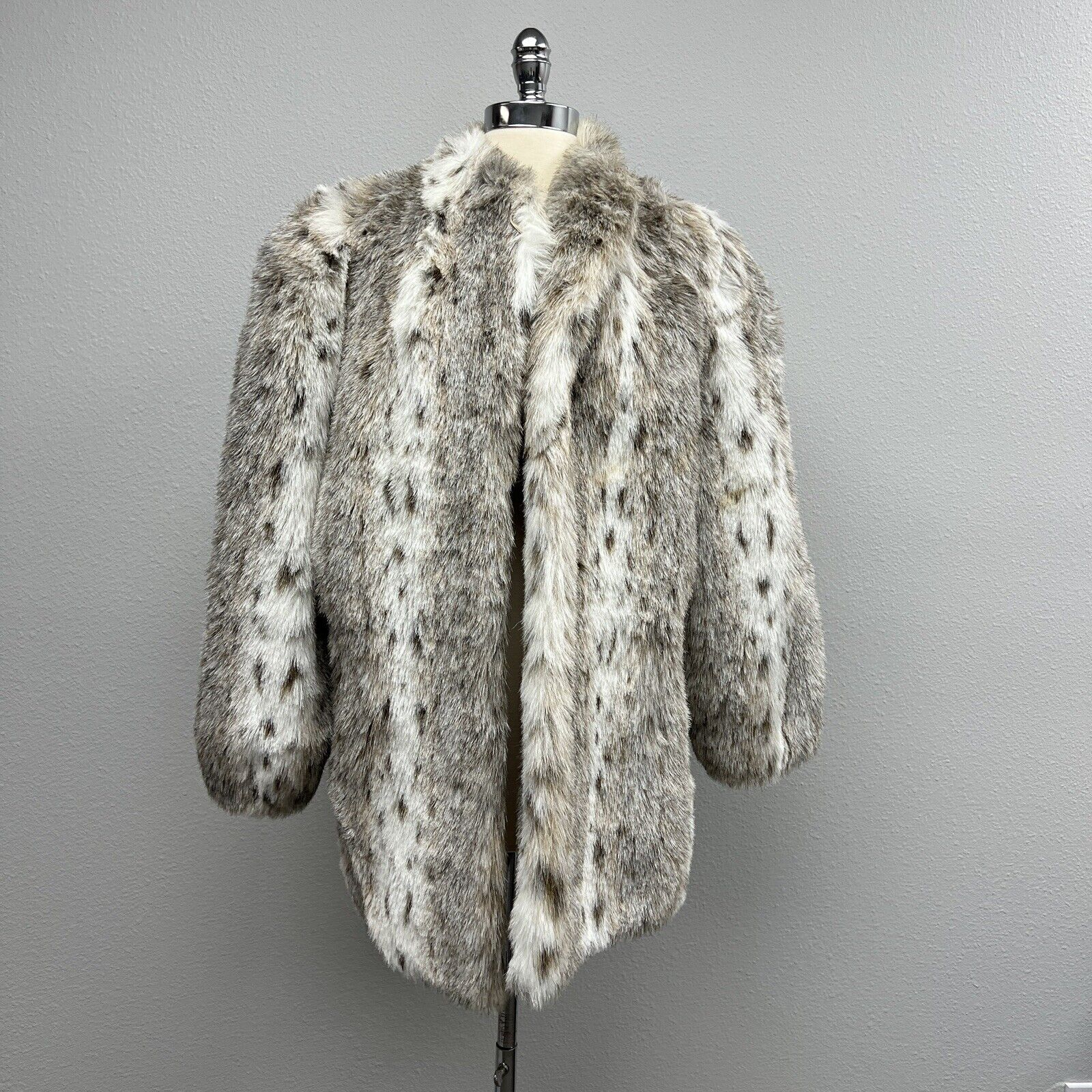Vintage Signatures by Style made in USA faux fur coat