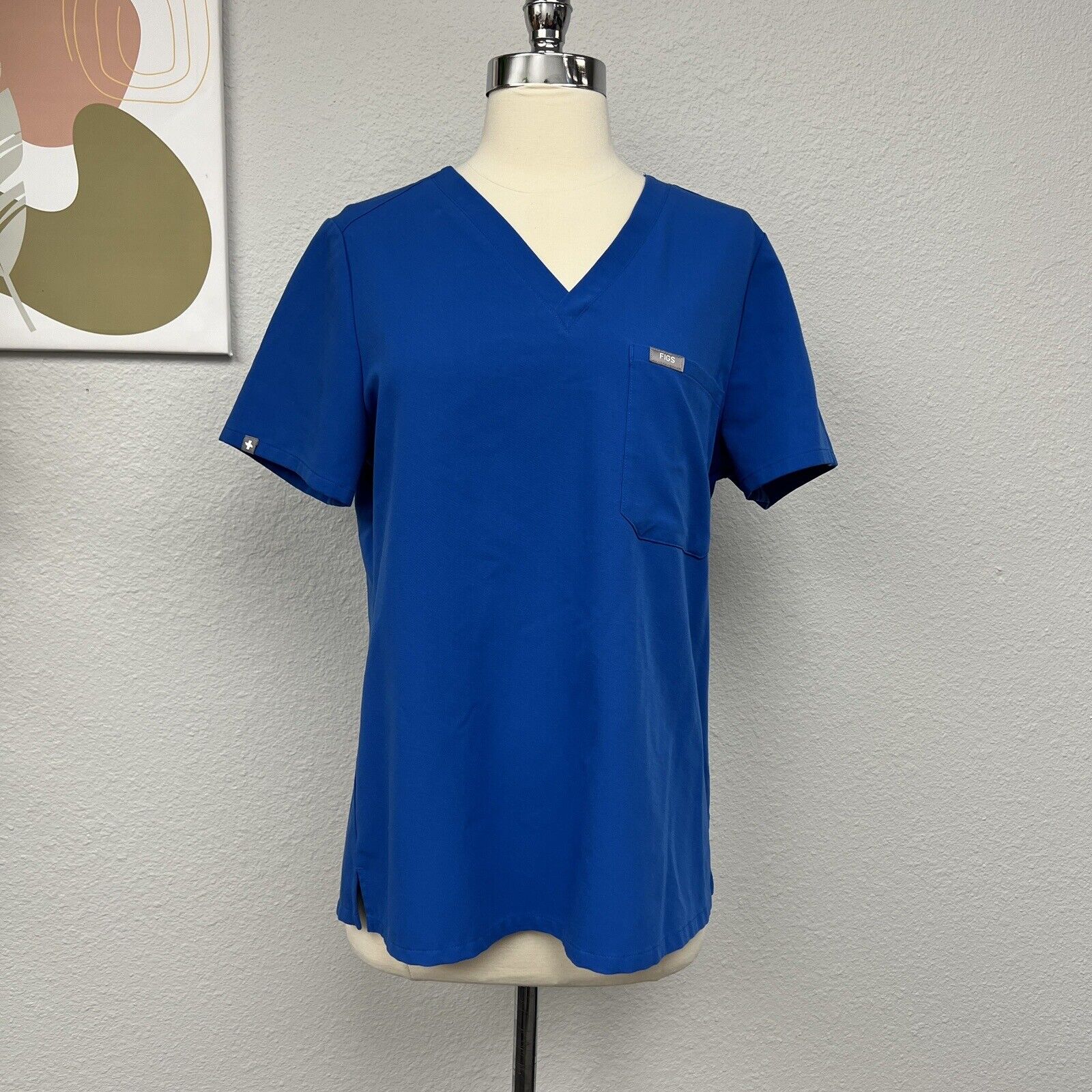 FIGS Technical Collection Women's Blue Scrub Top Front Pocket Size M