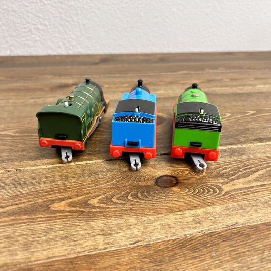 2013 Gullane Thomas the Train Engine Motorized lot of 3