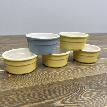 Set of  5 Cermer Ceramic Ramekins/Custard Cups Dish 4 oz Yellow & Blue