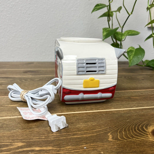 Scentsy Warmer Road Less Traveled Camper Trailer Full-Size Warmer Retired