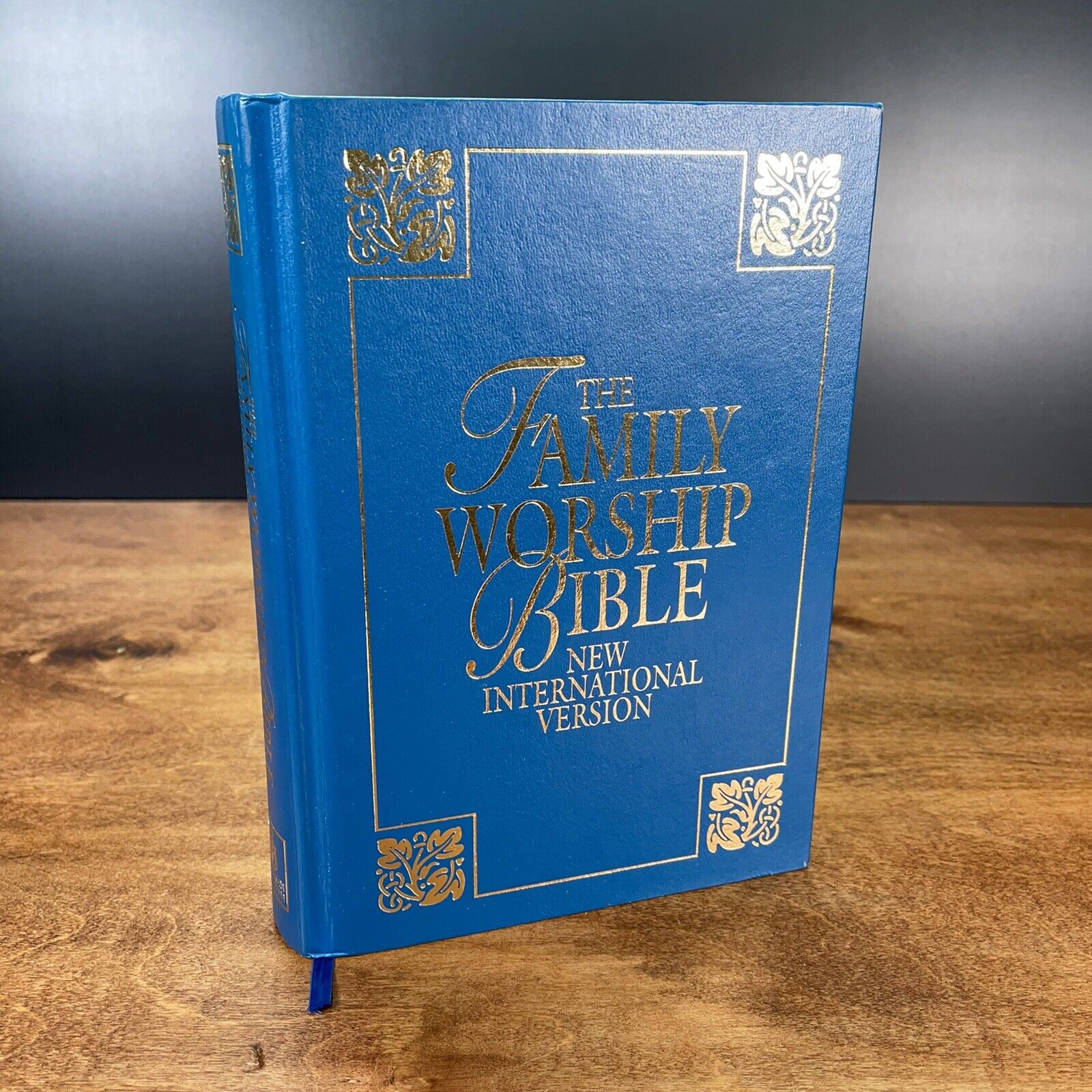 The Family Worship Bible NIV 1991 Blue Hardcover Homan Publishers Red Letter