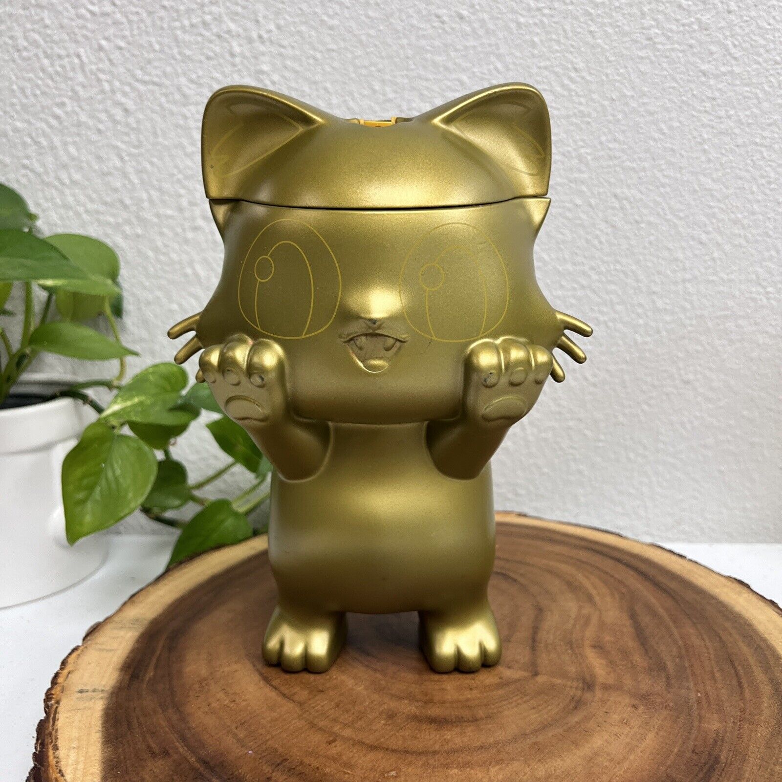 AMC Theaters Exclusive The Marvels Flerkitten Mystery Gold Kitten, Kitten