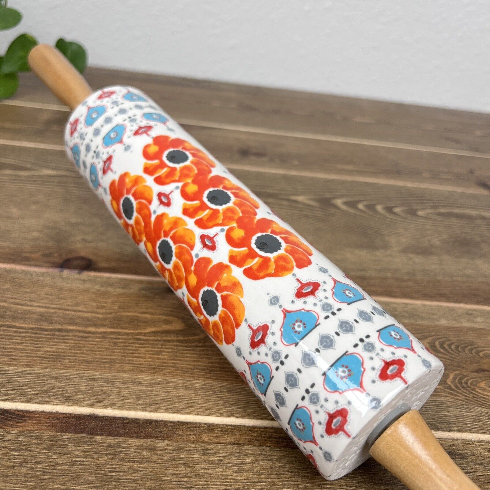 Anthropologie Poppy Roll The Dough Rolling Pin