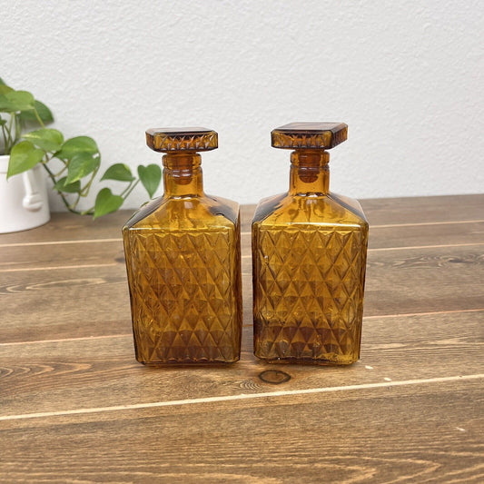 Mid-Century Bar ware Tantalus Vintage Wooden Caddy Holder & Pair of Amber  Glass