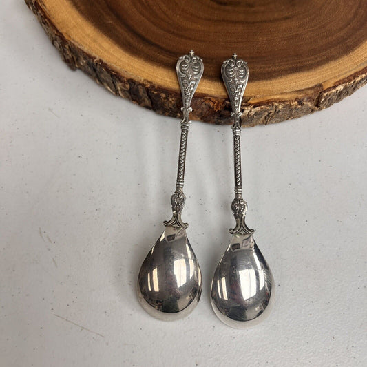 Vintage Collectible Souvenir Spoon Silver Tone