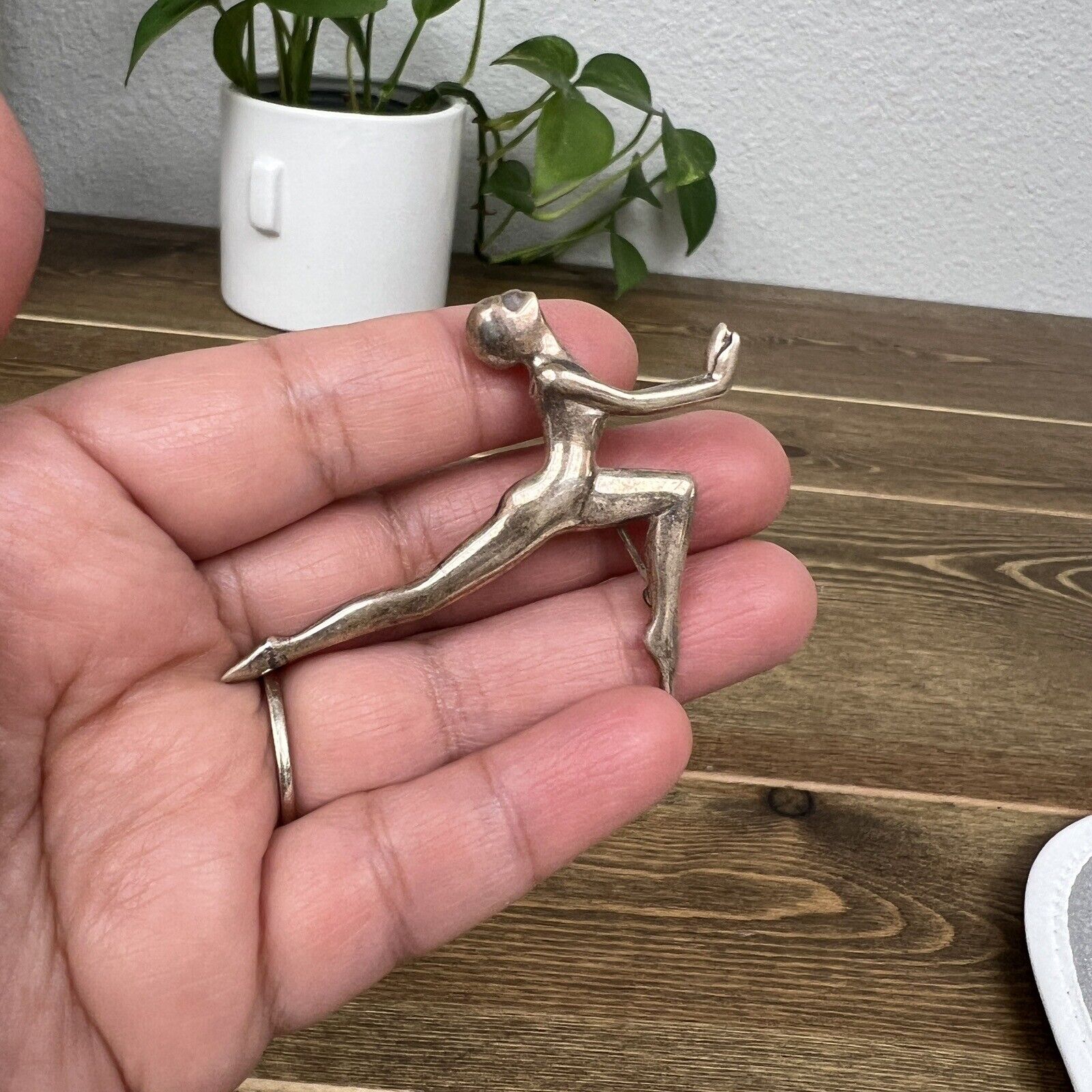 Vintage 925 Sterling Silver Gymnast Pose Girl Pin Brooch Mexico