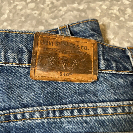 Vintage Levis 540 Mens 38 X30 Relaxed Fit Made In USA Blue Jeans Brown Tab 1998