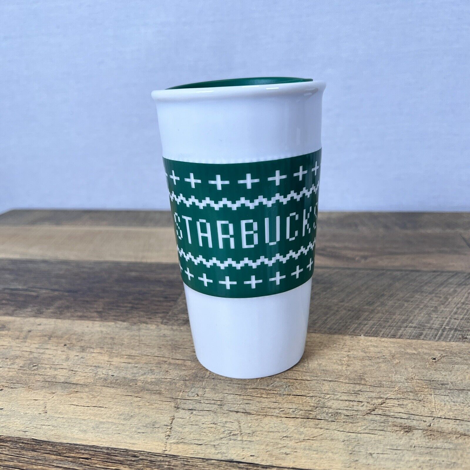 Starbucks Holiday 2016 Ceramic Tumbler 10 oz Green Knit Fair Isle Print