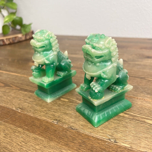 Chinese Foo Dog Guardian Lion Resin Figurine Pair Jade Green