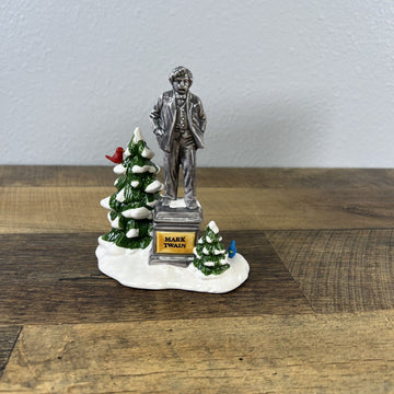 Dept 56 Snow Village VILLAGE STATUE OF MARK TWAIN 5173-0 New in Box