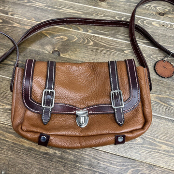 Bailey Leather Messenger Bag handmade Made In Italy