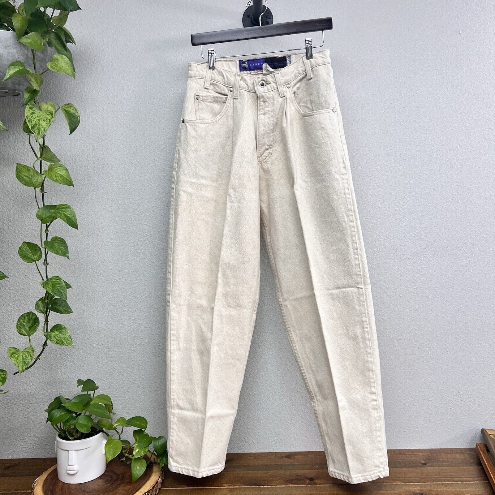 Levis Jeans Mens 30 x30 Ivory Silver Tab Baggy USA Tapered 90s Vintage