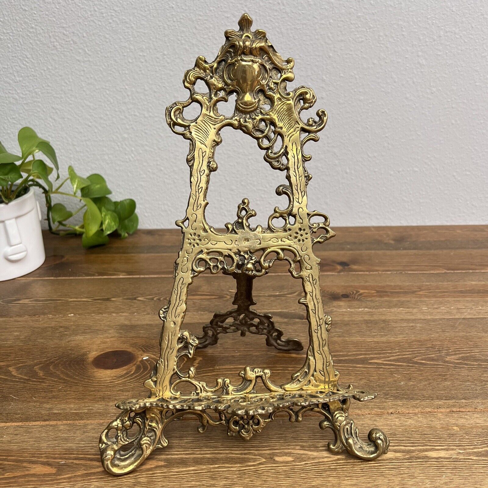 Antique Rococo Revival Style Polished Brass Table Display Easel 19th/20th