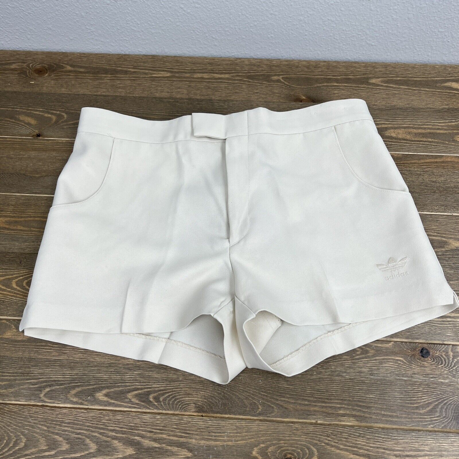 Adidas Rare Vintage 90’s Tennis Gym Shorts Polyester Women's White Cream Trefoil