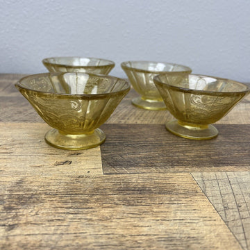 Set of Four Amber FEDERAL DEPRESSION GLASS Sherbet Dessert Cups Madrid Pattern