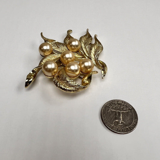 EMMONS Vintage Jewelry Brooch Gold  tone Vintage