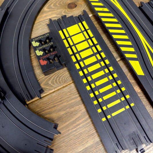 10 Vintage TYCO Slot Car Tracks - Terminal, Circle, Squeeze, Straight 6” 9” 15”