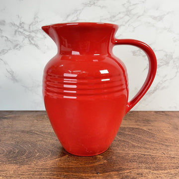 Le Creuset 2 Quart Pitcher Red 15-29