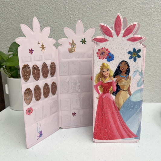 Disneyland Princess Pressed Penny Coin Book With 8 Coins