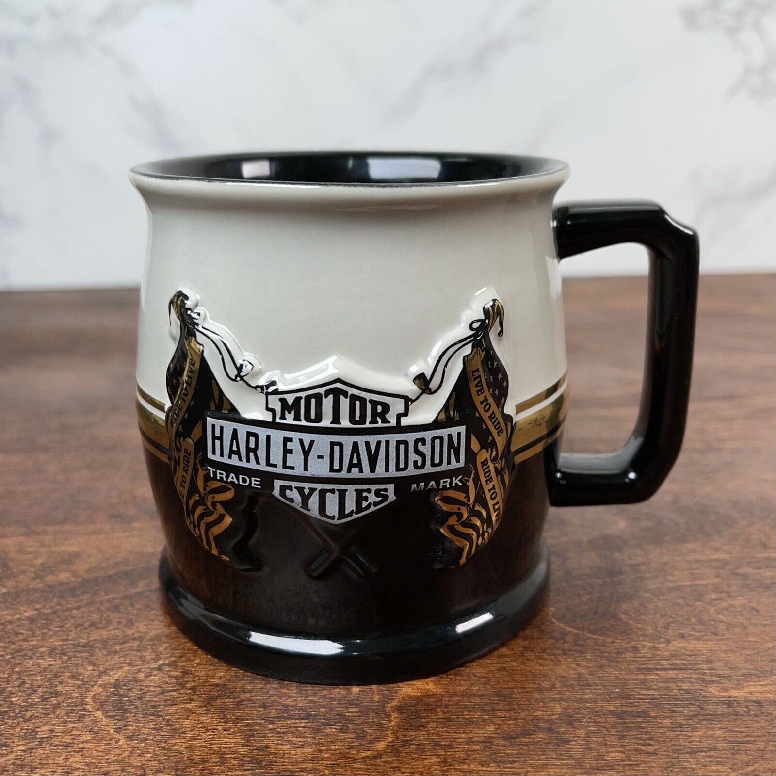 Official Harley Davidson Encore Black & Gold Coffee Mug Raised Logo