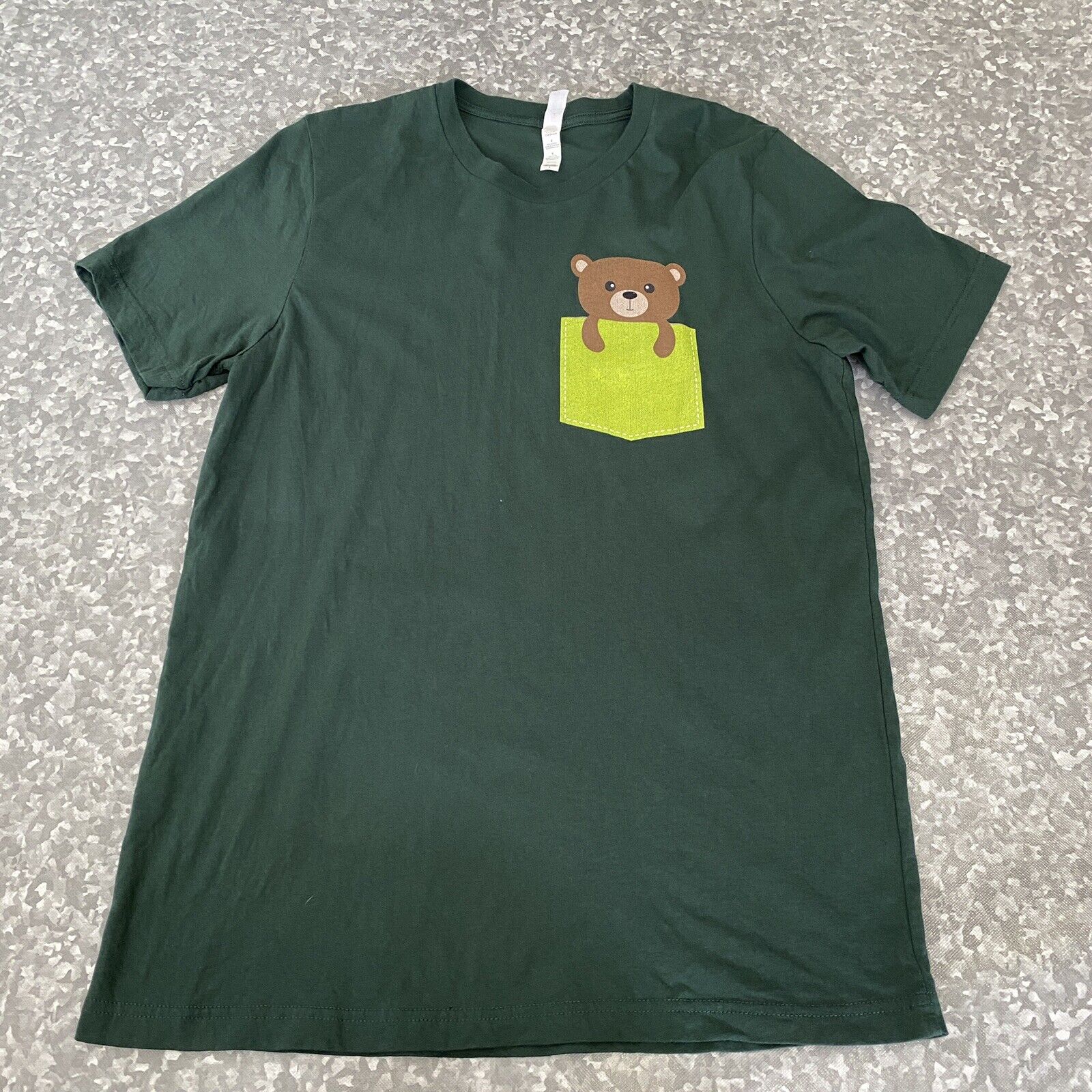 Faux Pocket Bear Green T-shirt Large Men’s