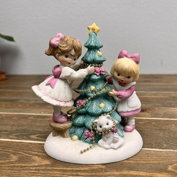 1994  Porcelain Sisters & Best Friends Figurine “Sisters Meme Christmas Bright”