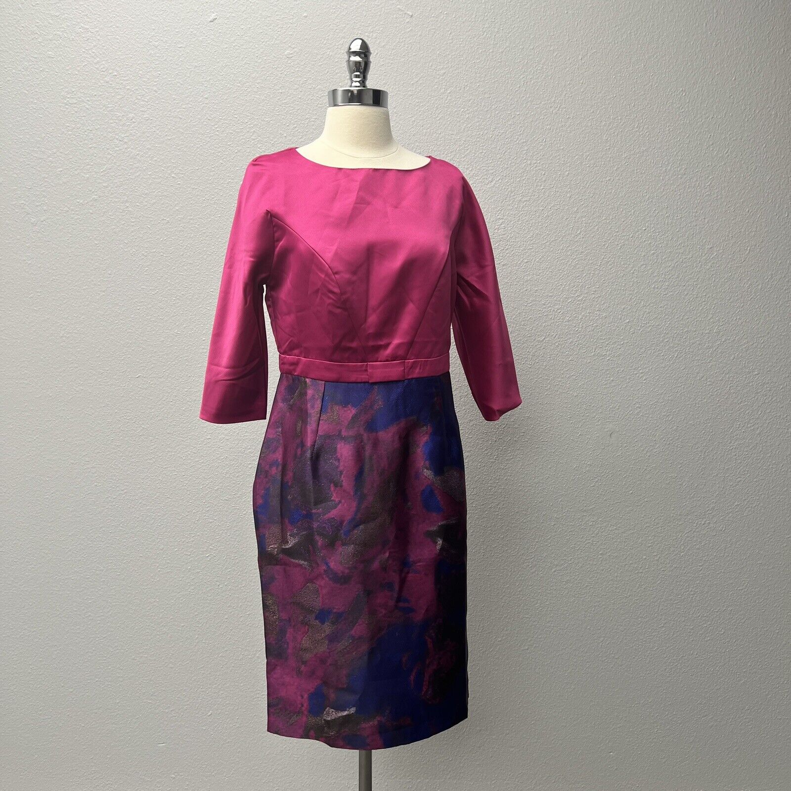 Alisa Style Dress Size L Satin Pink Watercolor Contrast Cocktail Event Sheath