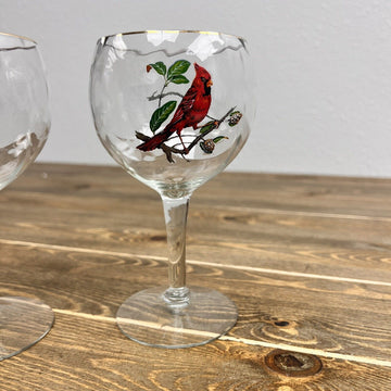 Winter Greetings Set of 2 wine water glasses Cardinal & baltimore