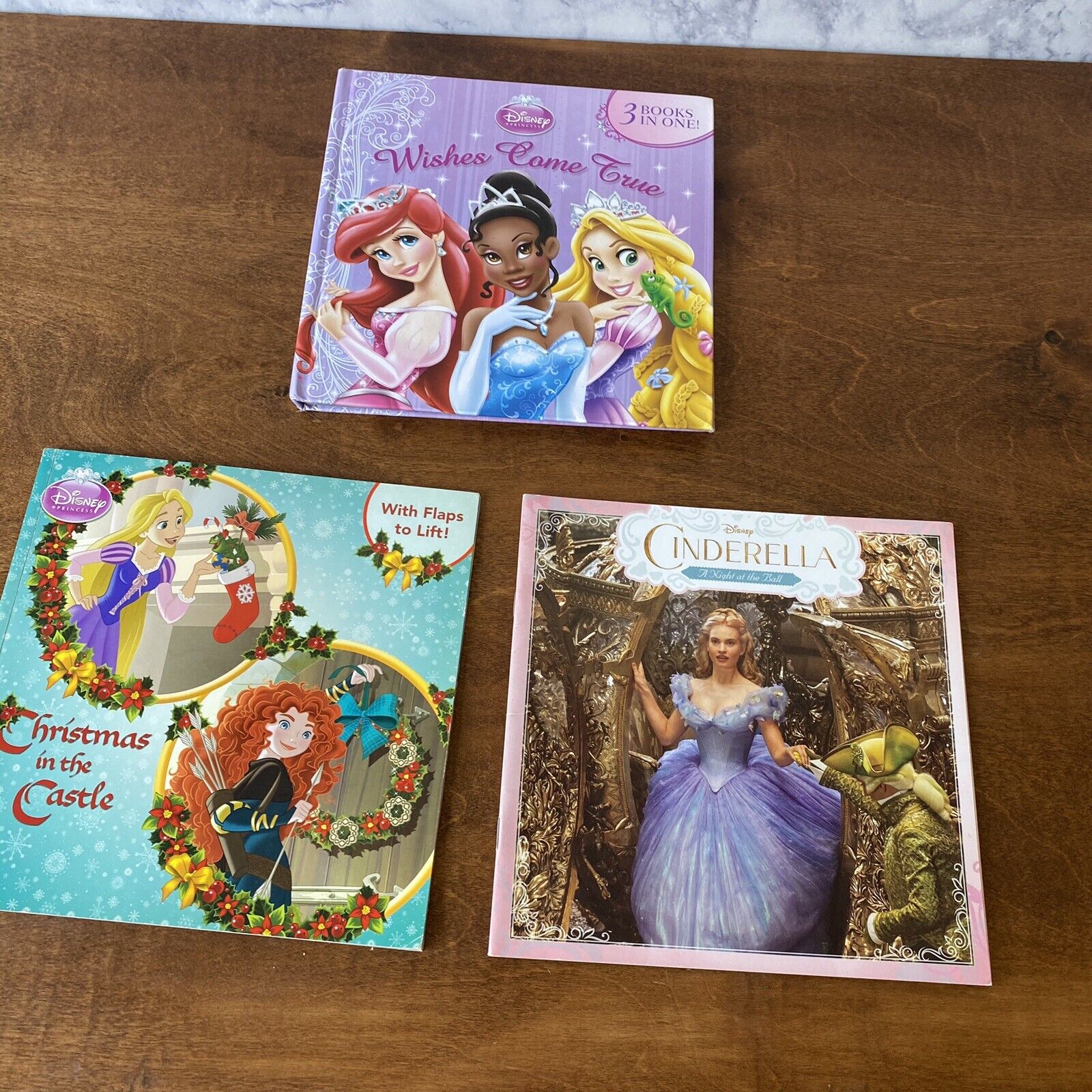 Disney Princess Books, Christmas in the Castle, Cinderella, Wishes Come True.