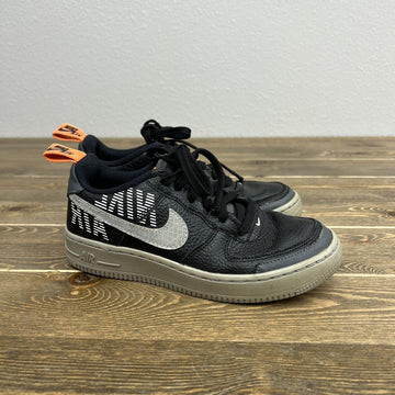 Nike Air Force 1 LV8 2 GS Black Gray Under Construction BQ5484 001 Size 4.5 Y