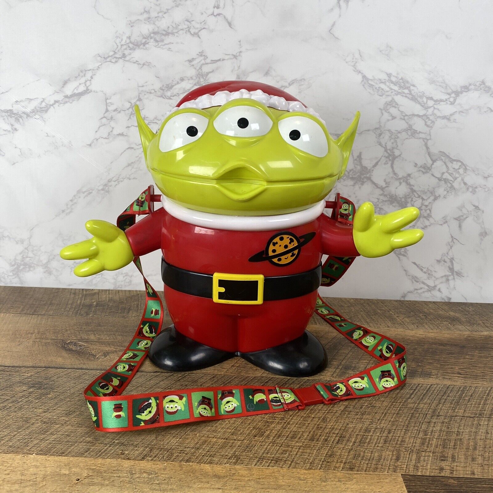 Disney World Toy Story Pizza Planet Green Alien Christmas Santa Popcorn Bucket