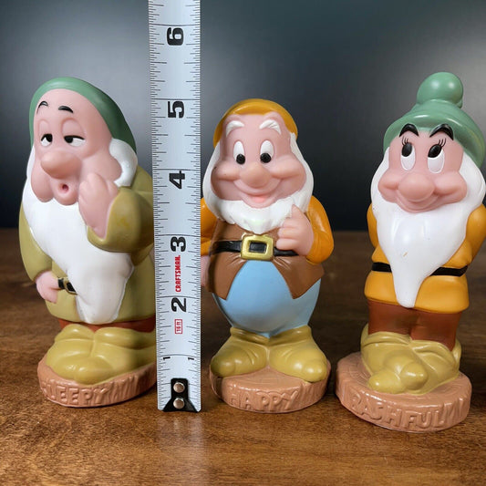 Disney Snow White’s Dwarfs 4 Plastic Figurines Sleepy, Bashful, Happy, Sneezy