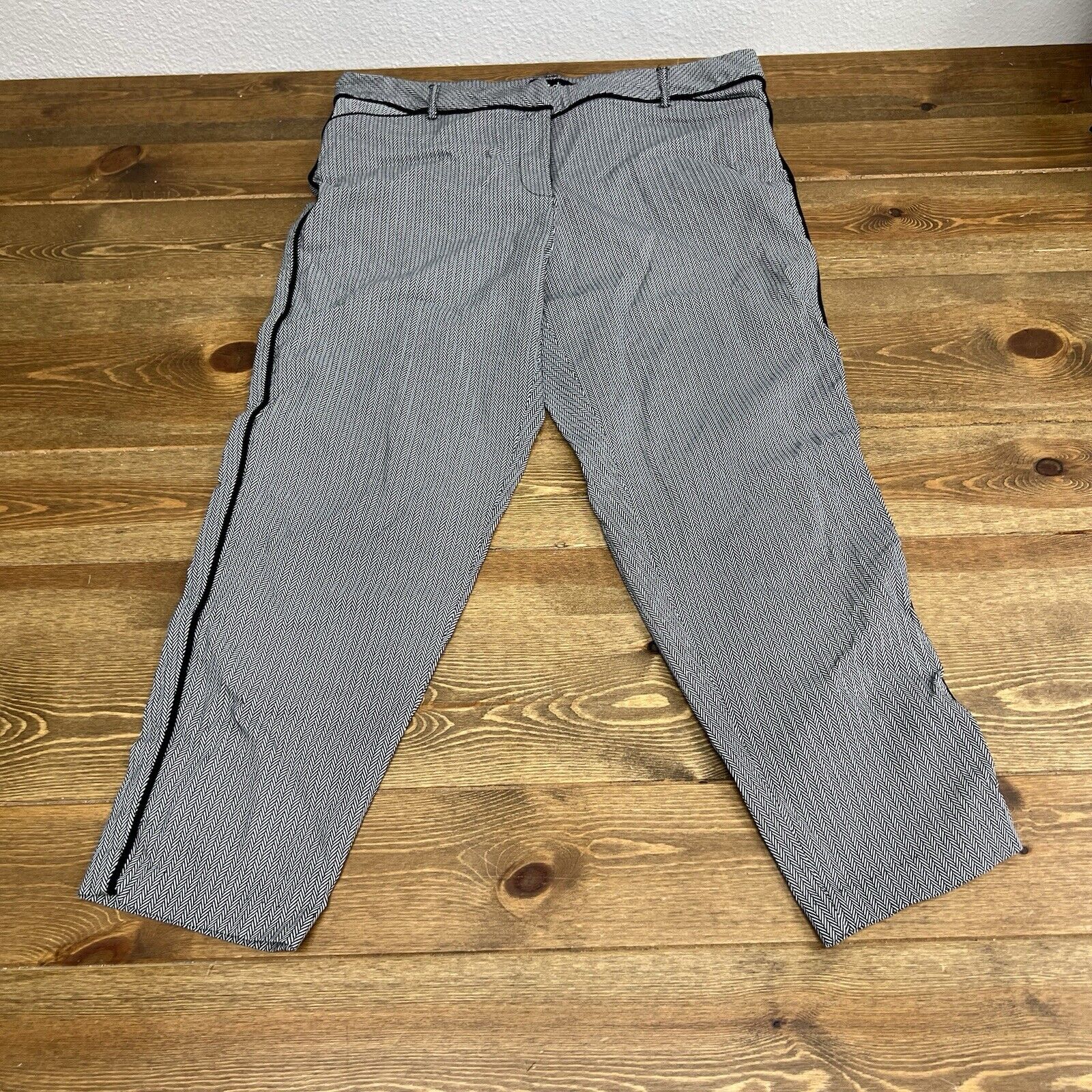 Alex & Olivia Womens Size 12 Gray Capri Work Career Dress Pants